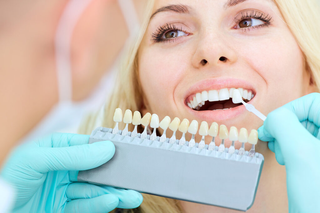Crowns vs. Fillings: Which One Is Right for You?